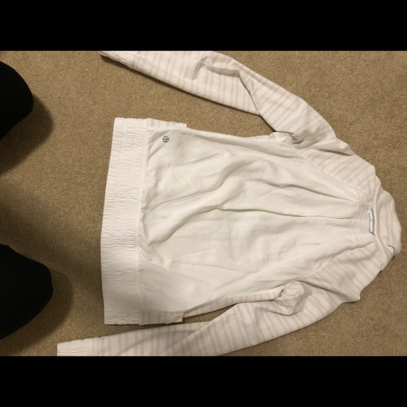Lululemon long sleeve zip up - Picture 3 of 3
